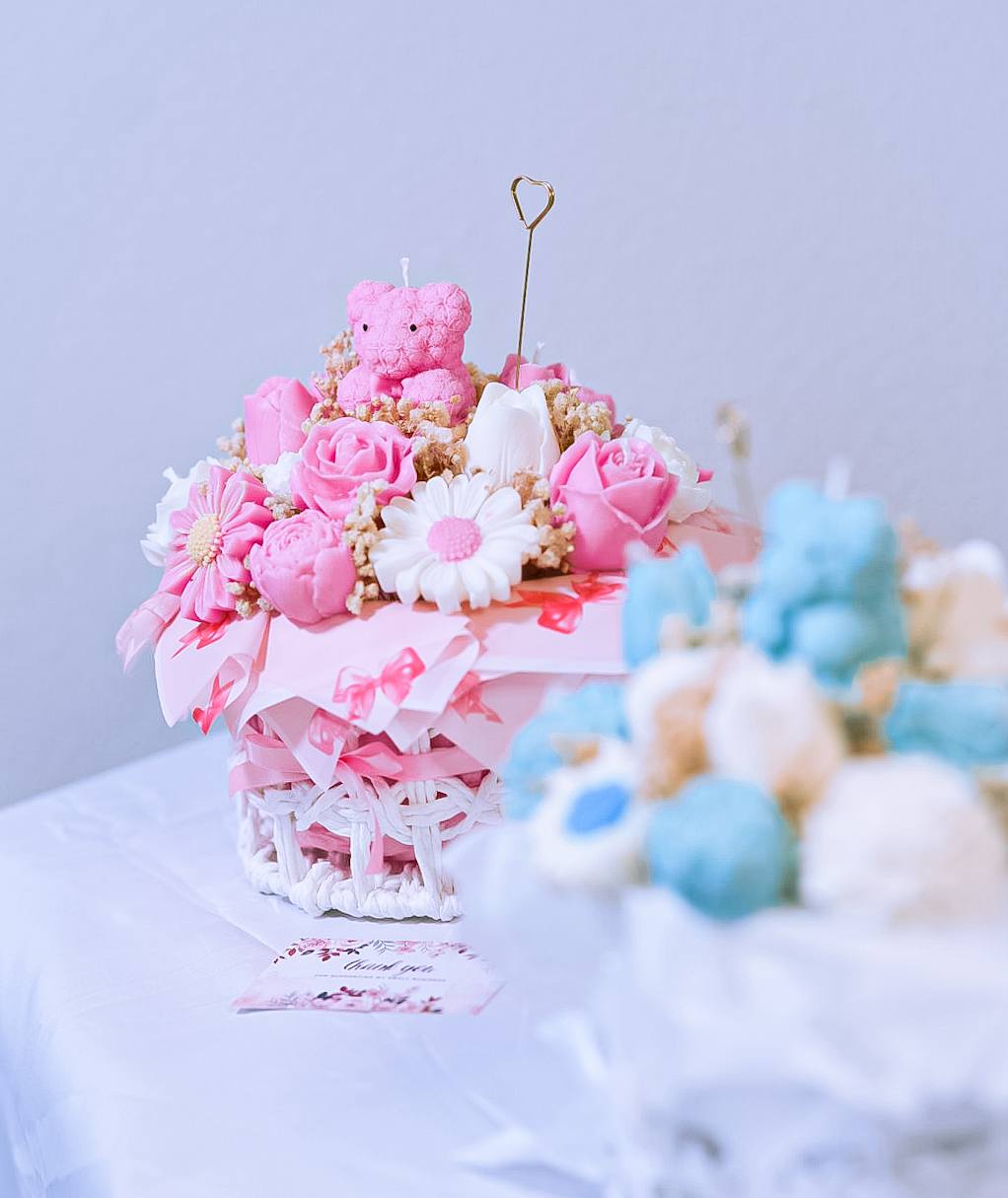 Elegance Candle Bouquet